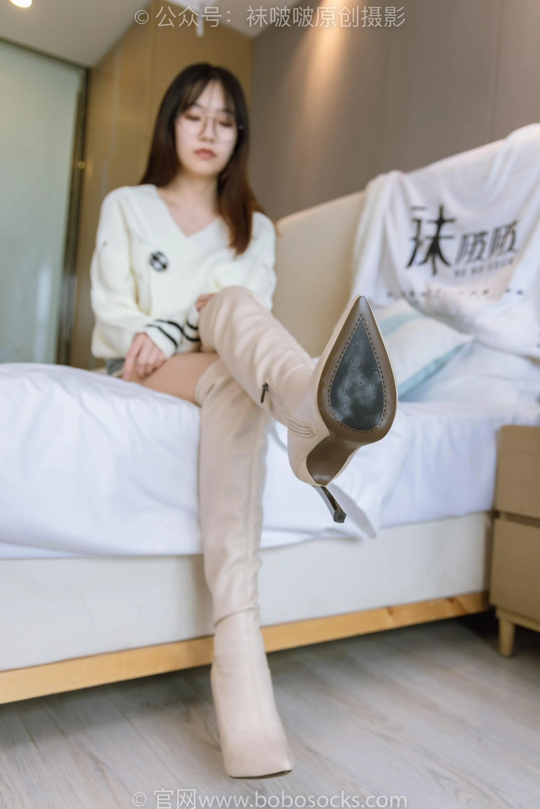 [BoBoSocks袜啵啵]NO.222 小甜豆-长靴、白棉袜、裸足 [79P]插图1